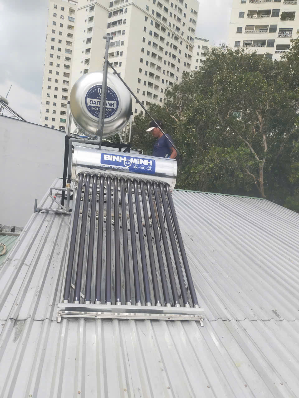 Máy Nước Nóng NLMT Bình Minh 130L - Ảnh 4